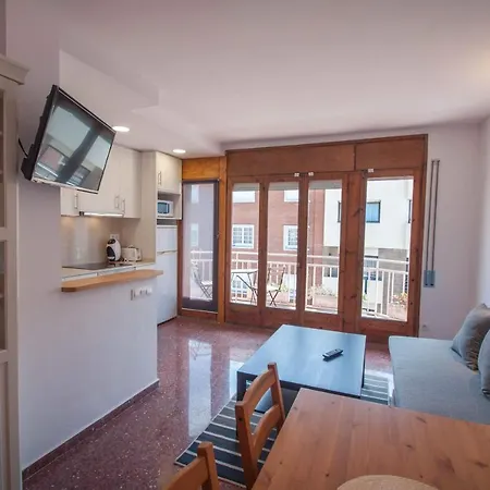 Vacation Villas- Apto. Barnes Lloret de Mar